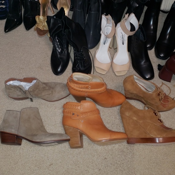 Designer Shoes Boots and more pick ONE!!